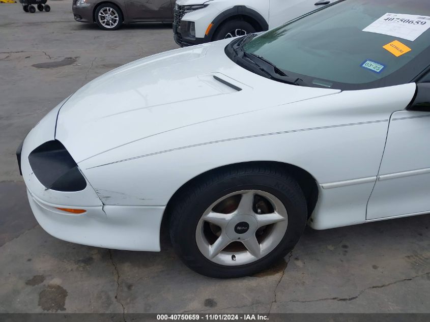 1997 Chevrolet Camaro VIN: 2G1FP22KXV2124842 Lot: 40750659