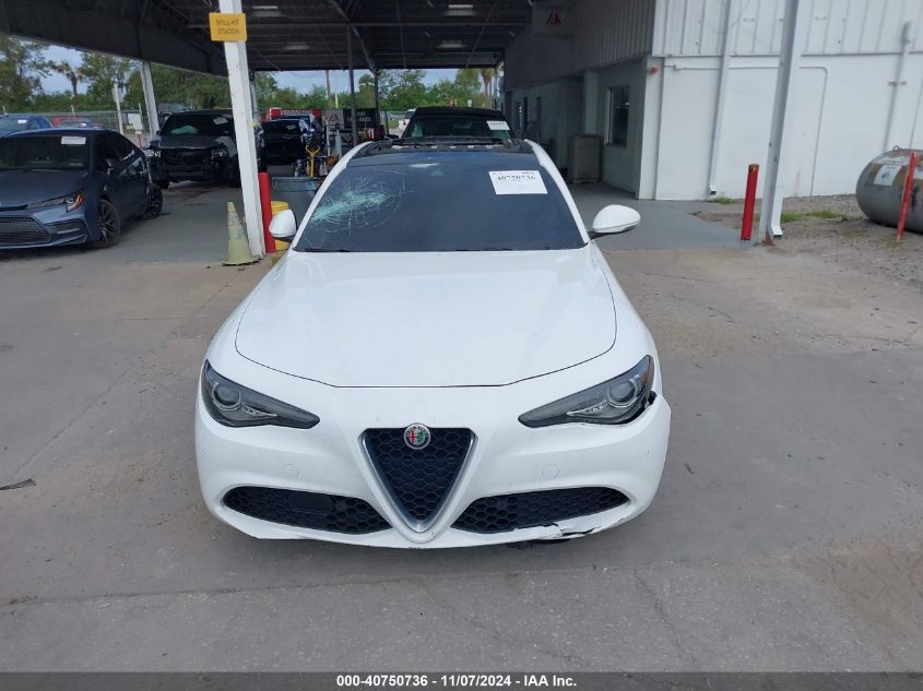 2018 Alfa Romeo Giulia Ti Lusso Rwd VIN: ZARFAECN6J7594197 Lot: 40750736