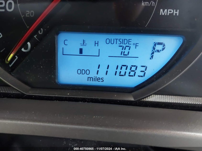 2014 TOYOTA RAV4 XLE - JTMWFREV3ED038890