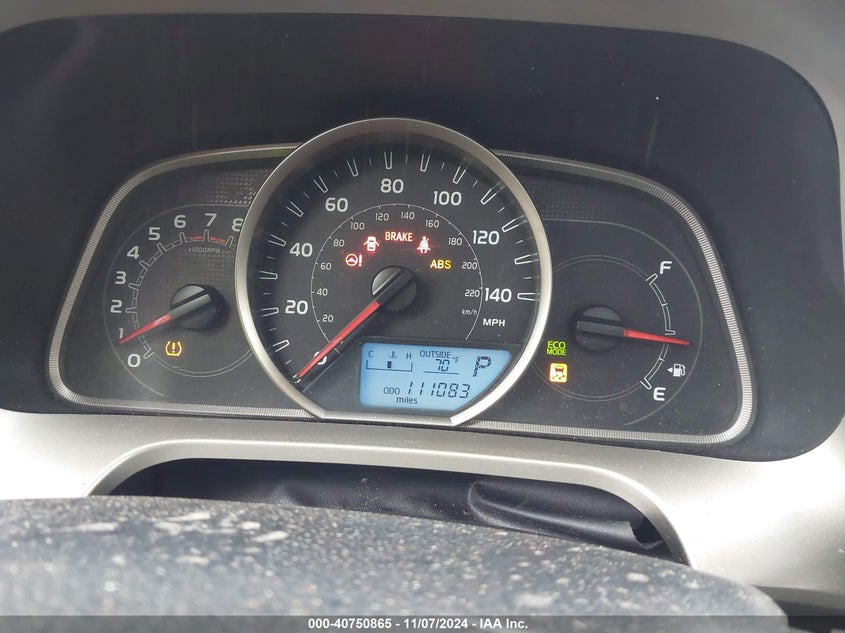 2014 TOYOTA RAV4 XLE - JTMWFREV3ED038890