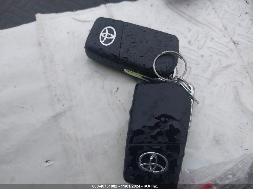 2022 TOYOTA RAV4 HYBRID LE - JTMLWRFVXND567321