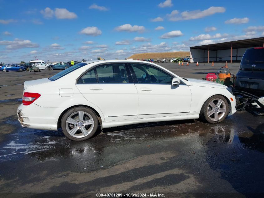 2011 Mercedes-Benz C 300 Luxury 4Matic/Sport 4Matic VIN: WDDGF8BB4BR137604 Lot: 40751289