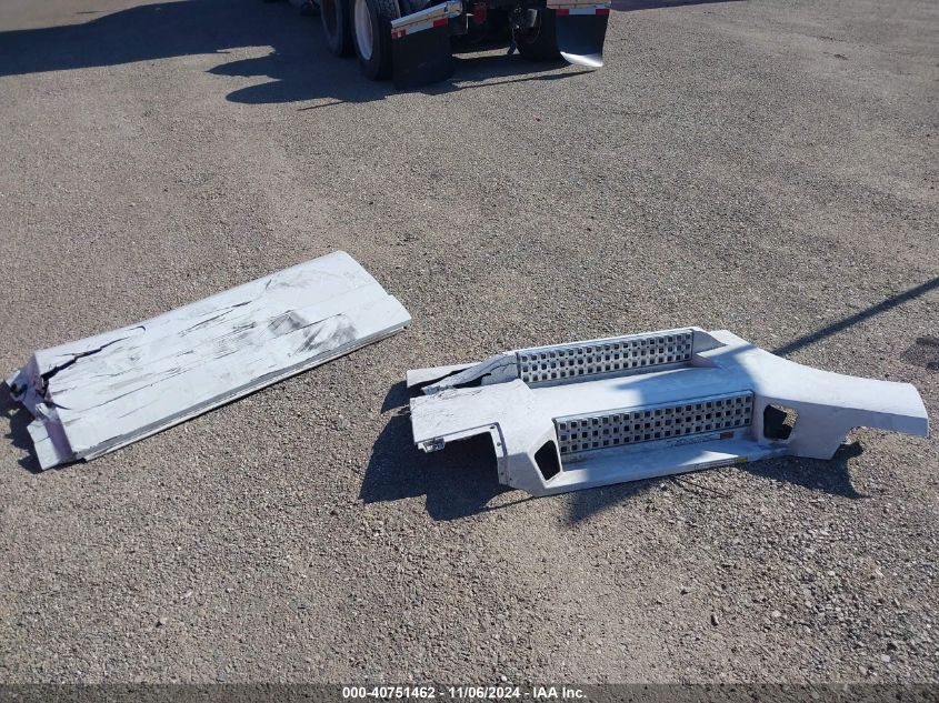 2021 Volvo VNL - 4V4NC9EH9MN263858