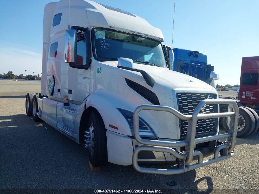 2021 Volvo VNL - 4V4NC9EH9MN263858