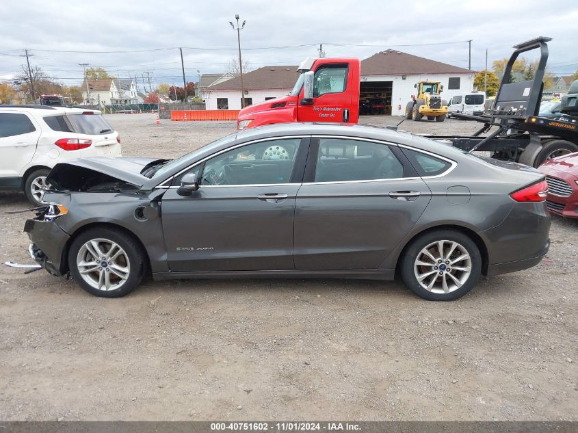 2017 Ford Fusion Energi Se Luxury VIN: 3FA6P0PUXHR138824 Lot: 40751602