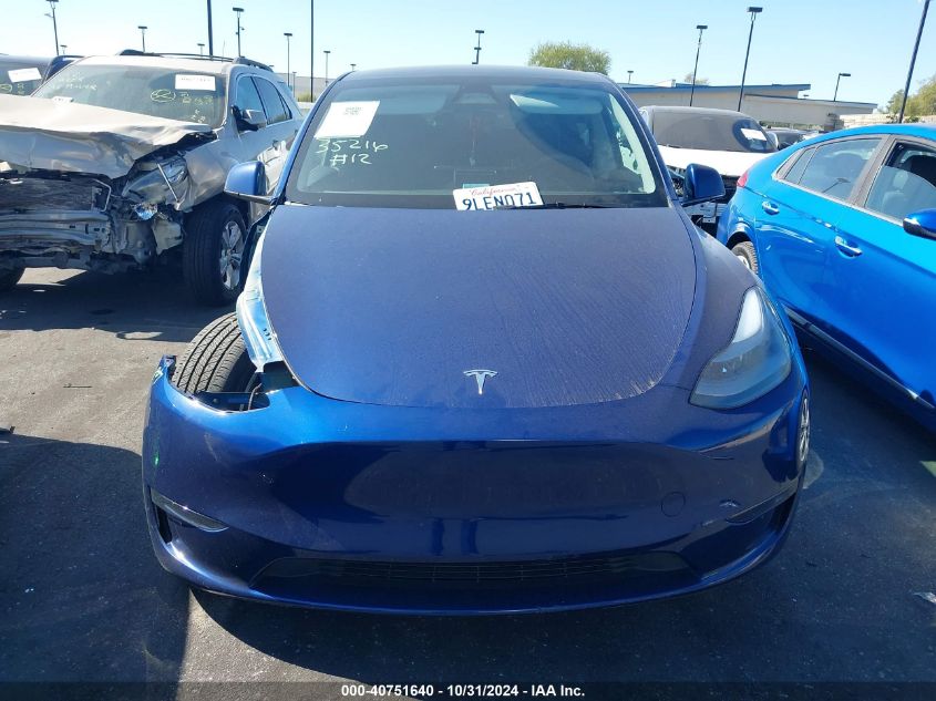 2024 Tesla Model Y Long Range Dual Motor All-Wheel Drive VIN: 7SAYGDEE0RF007817 Lot: 40751640