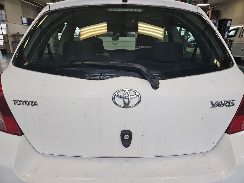 2008 Toyota Yaris VIN: JTDJT923585146299 Lot: 40751743