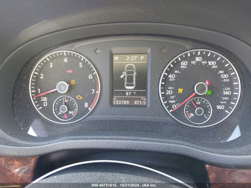 2013 VOLKSWAGEN PASSAT 2.5L SEL - 1VWCP7A39DC017293