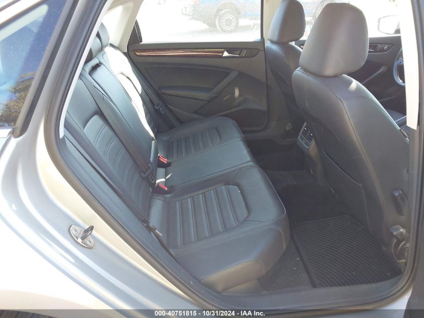 2013 VOLKSWAGEN PASSAT 2.5L SEL - 1VWCP7A39DC017293