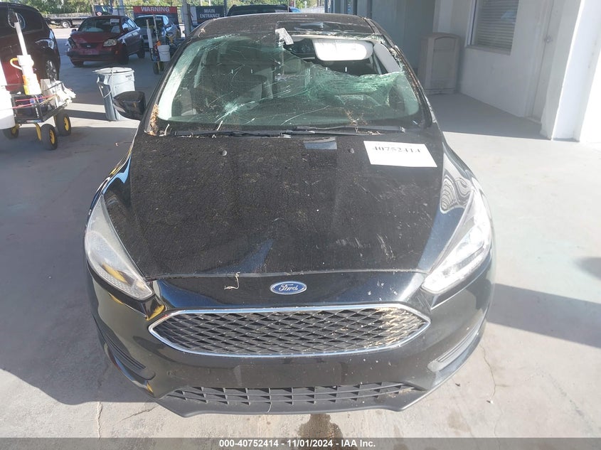 2015 FORD FOCUS SE - 1FADP3K26FL252944