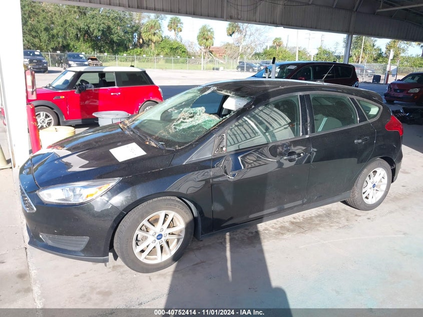 2015 FORD FOCUS SE - 1FADP3K26FL252944