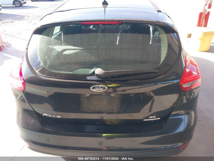 2015 FORD FOCUS SE - 1FADP3K26FL252944