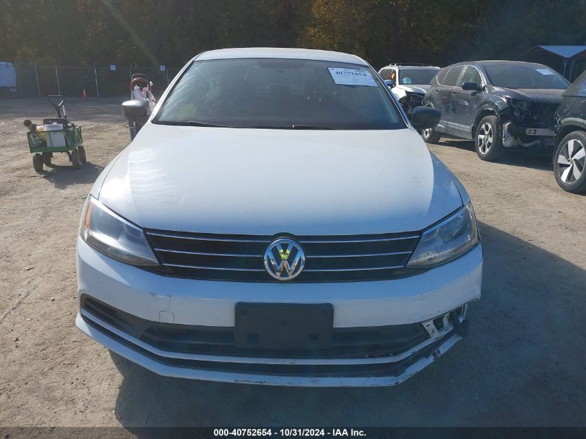 2015 Volkswagen Jetta 1.8T Se VIN: 3VWD17AJXFM212180 Lot: 40752654