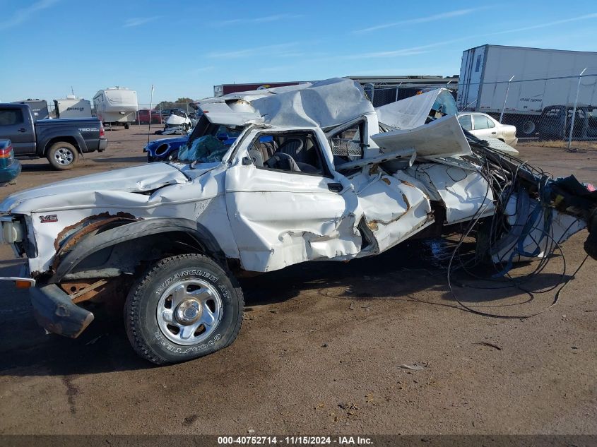 1994 Dodge Dakota VIN: 1B7GG23X4RW127651 Lot: 40752714