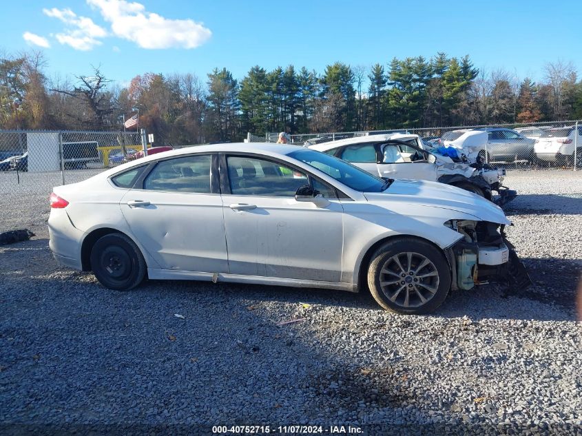 2017 Ford Fusion Se VIN: 3FA6P0H7XHR107209 Lot: 40752715