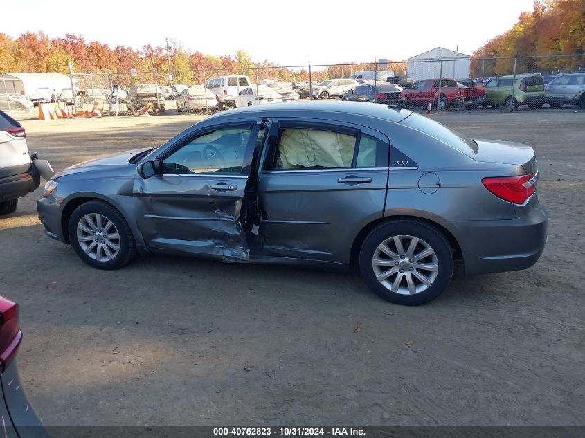 2013 Chrysler 200 Touring VIN: 1C3CCBBG4DN659691 Lot: 40752823