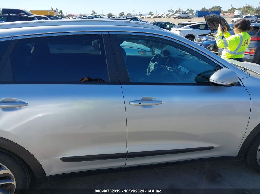 2017 Kia Niro Touring VIN: KNDCE3LC0H5053303 Lot: 40752919