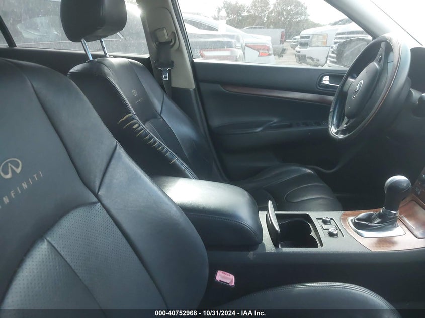 2009 INFINITI G37X VIN: JNKCV61F29M356765