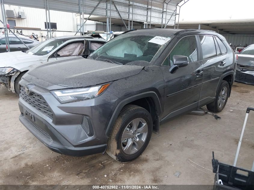 2024 Toyota Rav4 Xle VIN: 2T3W1RFV7RC299396 Lot: 40752982