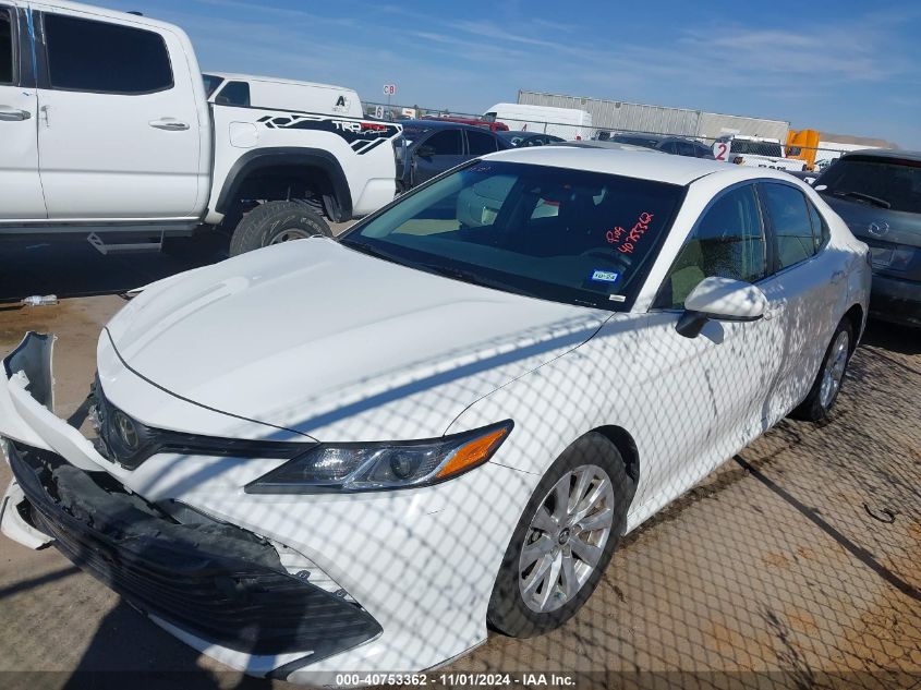 2018 Toyota Camry Le VIN: JTNB11HK2J3011143 Lot: 40753362