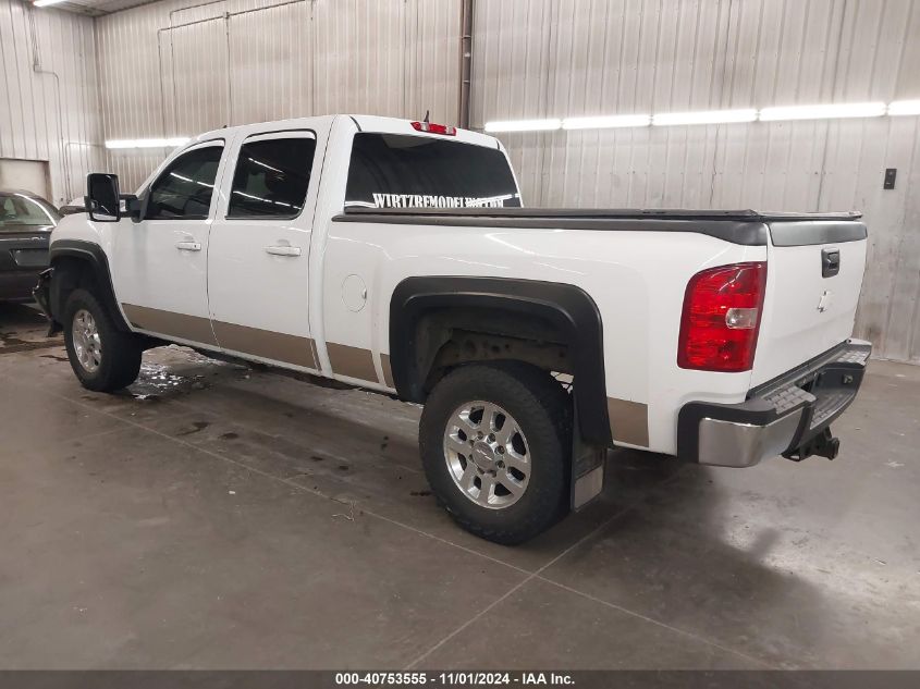 VIN 1GC1KXCG6EF141448 2014 CHEVROLET SILVERADO 2500HD no.3