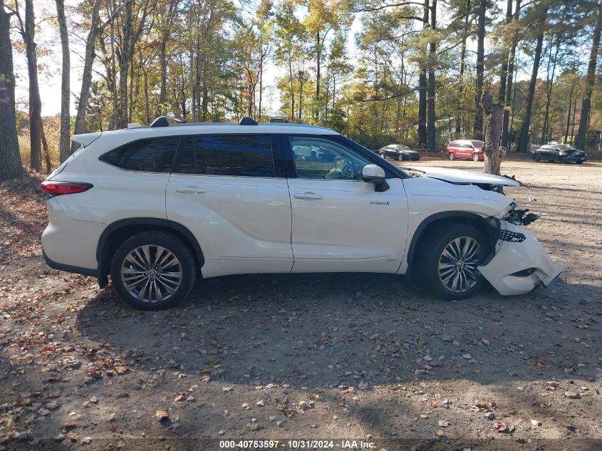 2021 Toyota Highlander Hybrid Platinum VIN: 5TDEBRCH6MS024425 Lot: 40753597