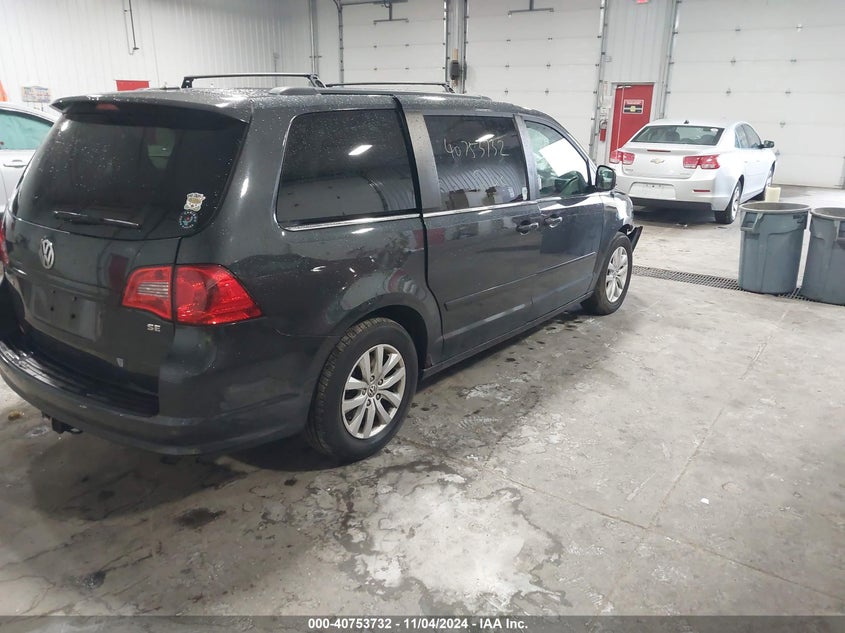 2012 VOLKSWAGEN ROUTAN VIN: 2C4RVABGXCR194040