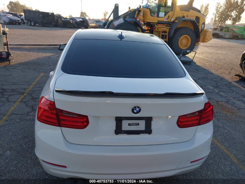 VIN WBA3A5C56DF352384 2013 BMW 3 Series, 328I no.16