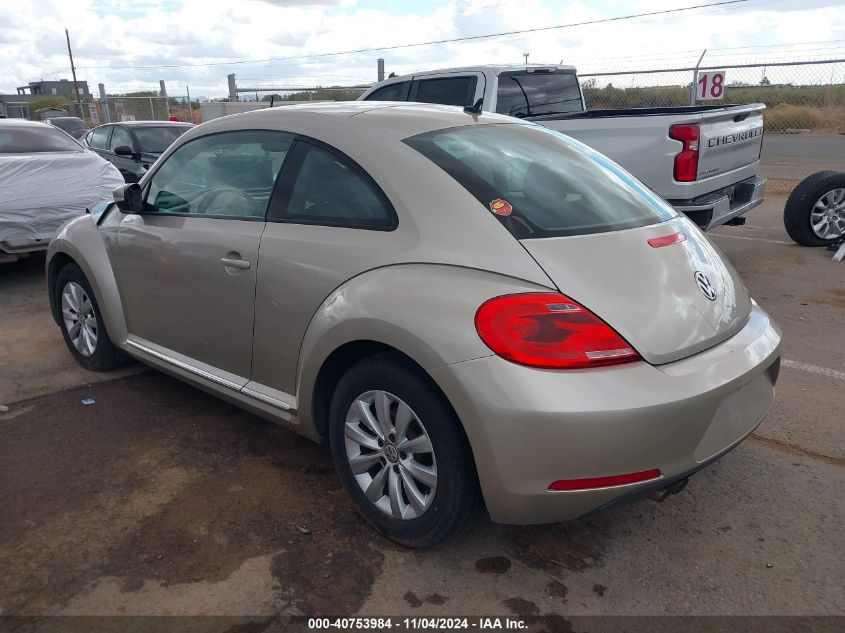 2012 Volkswagen Beetle 2.5L VIN: 3VWJP7AT3CM640140 Lot: 40753984