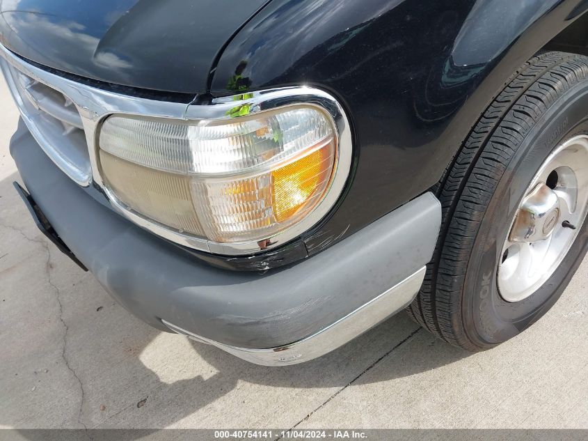 2000 Ford Explorer Xlt VIN: 1FMZU63E3YZC68503 Lot: 40754141