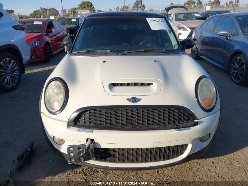 2010 Mini Cooper S VIN: WMWMF7C56ATX43131 Lot: 40754213