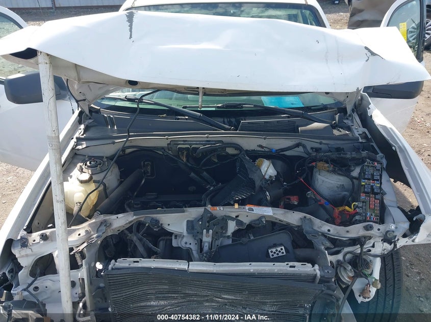 2010 Ford Escape Xls VIN: 1FMCU9C72AKA85990 Lot: 40754382