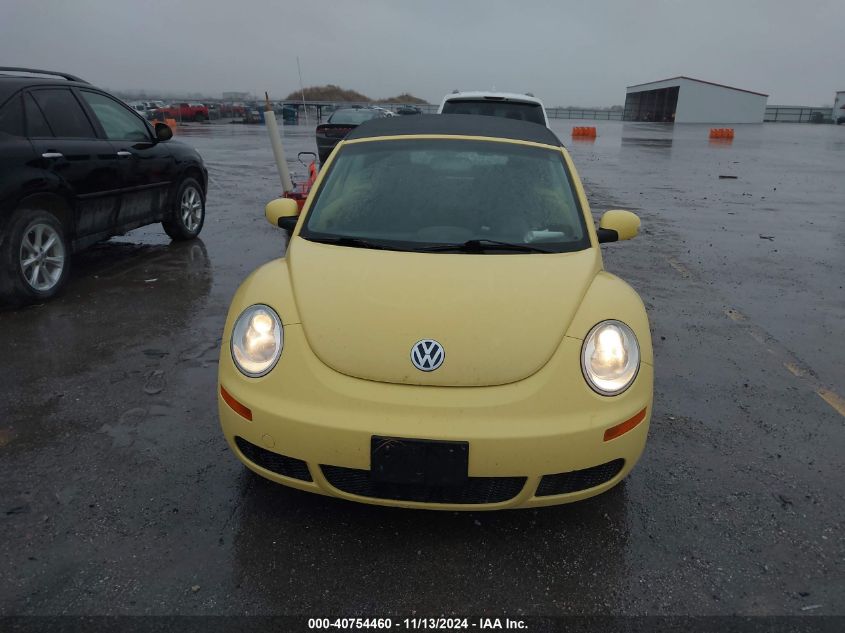 2007 Volkswagen New Beetle 2.5 VIN: 3VWRF31Y97M403975 Lot: 40754460