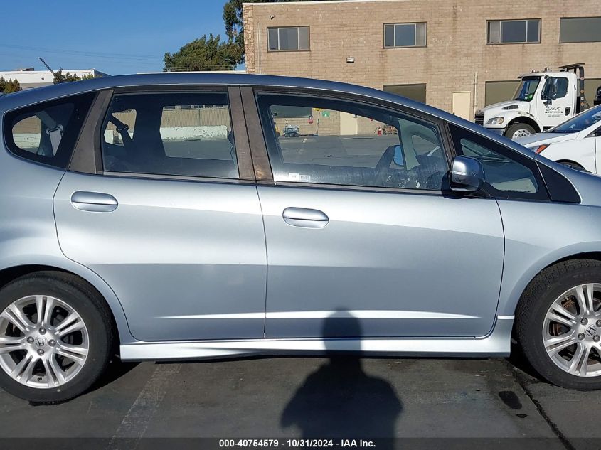 2011 Honda Fit Sport VIN: JHMGE8H50BC024359 Lot: 40754579