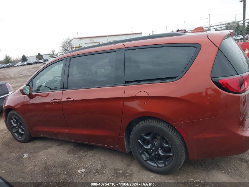 2018 Chrysler Pacifica Limited VIN: 2C4RC1GG3JR230842 Lot: 40754710