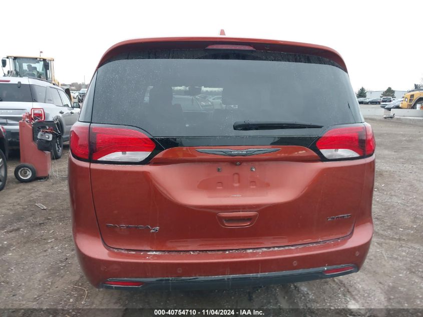 2018 Chrysler Pacifica Limited VIN: 2C4RC1GG3JR230842 Lot: 40754710