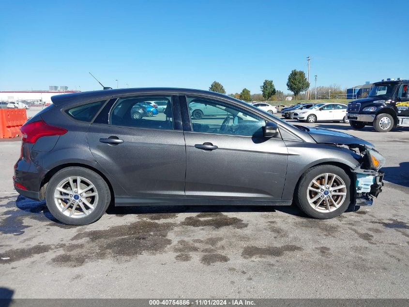 2016 Ford Focus Se VIN: 1FADP3K27GL263842 Lot: 40754886