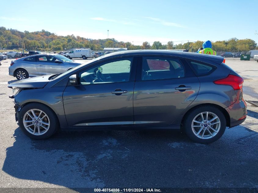 2016 Ford Focus Se VIN: 1FADP3K27GL263842 Lot: 40754886