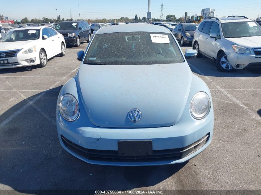 2013 Volkswagen Beetle 2.5L VIN: 3VWJX7AT9DM661253 Lot: 40755084