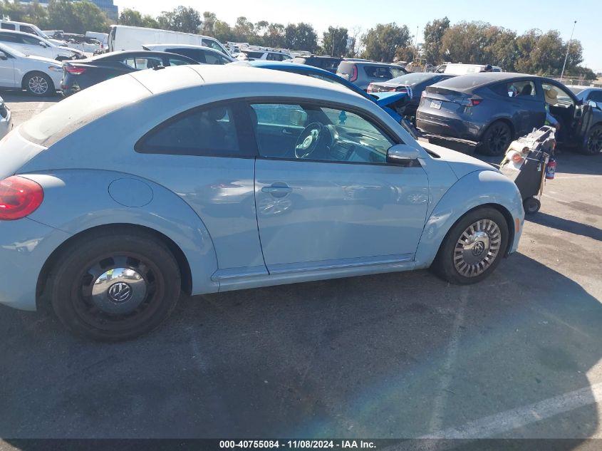 2013 Volkswagen Beetle 2.5L VIN: 3VWJX7AT9DM661253 Lot: 40755084