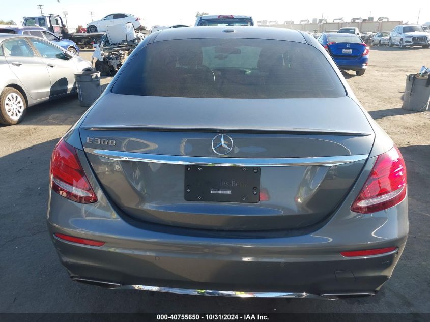 2019 Mercedes-Benz E 300 VIN: WDDZF4JB4KA581261 Lot: 40755650