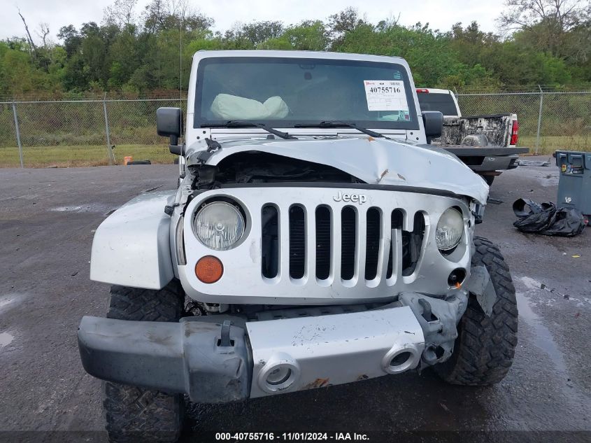 2012 Jeep Wrangler Unlimited Sahara VIN: 1C4BJWEG0CL269827 Lot: 40755716