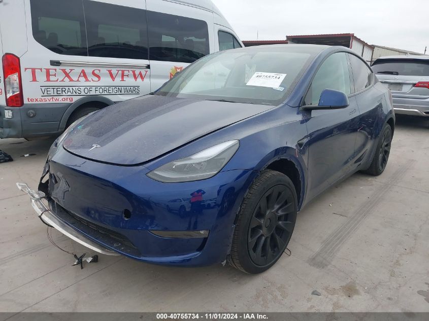 VIN 7SAYGAEE7RF102521 2024 Tesla Model Y, Long Rang... no.2