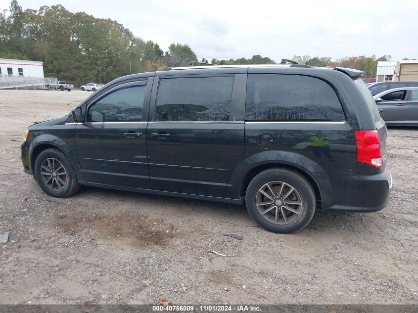 2017 Dodge Grand Caravan Sxt VIN: 2C4RDGCG4HR825196 Lot: 40756009