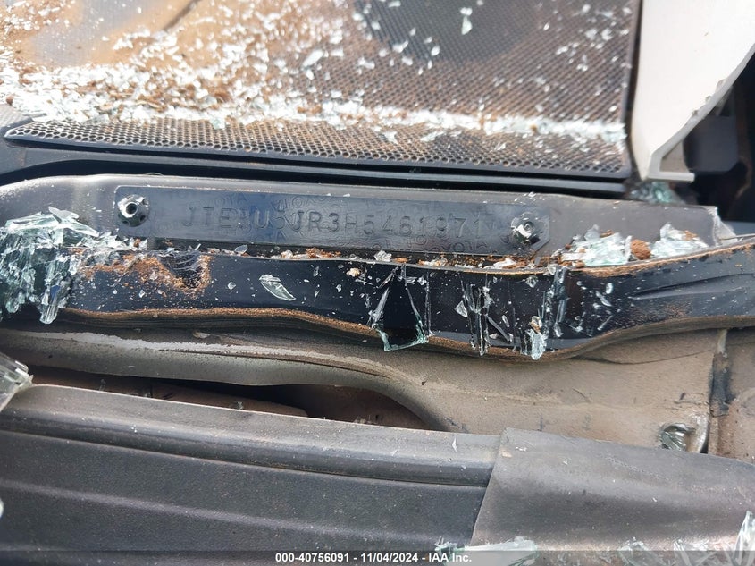 2017 TOYOTA 4RUNNER VIN: JTEBU5JR3H5461971
