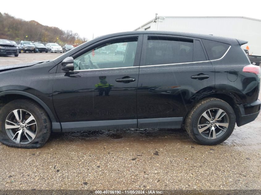 2018 Toyota Rav4 Xle VIN: 2T3RFREV3JW814588 Lot: 40756190