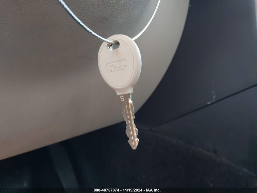 2007 Chrysler 300 VIN: 2C3LA43R57H825392 Lot: 40757074