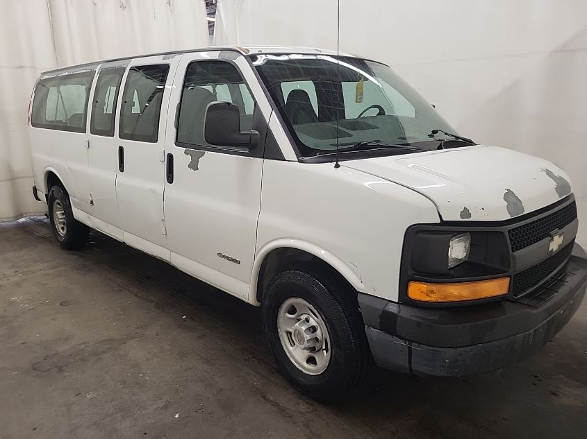 2003 Chevrolet Express VIN: 1GAHG39U131209874 Lot: 40757342