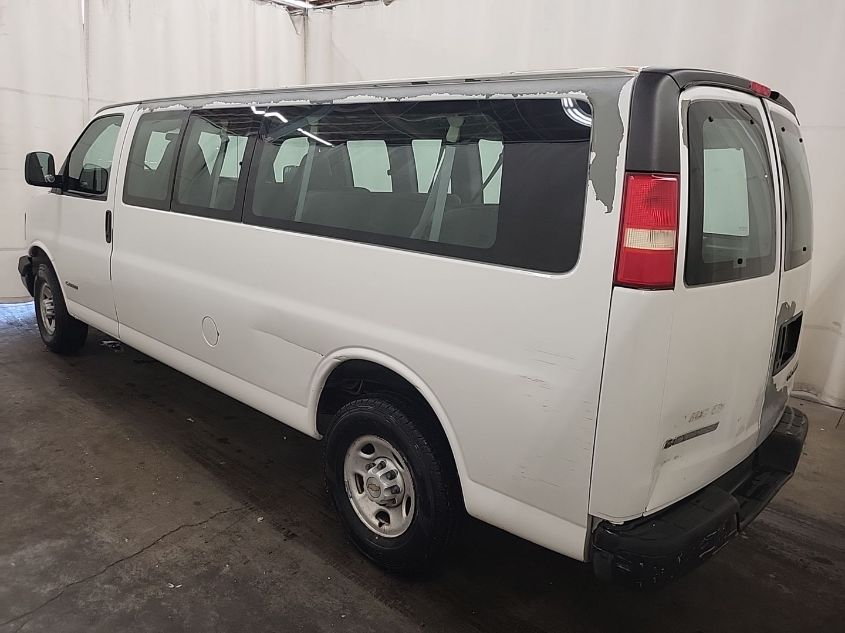 2003 Chevrolet Express VIN: 1GAHG39U131209874 Lot: 40757342