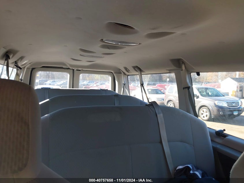 2011 Ford E-350 Super Duty Xlt VIN: 1FBNE3BL8BDA08718 Lot: 40757658